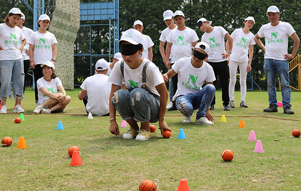 中层领导力提升—沙场点兵迈瑞斯活动策划-烟台-威海-青岛-济南15年专业团建活动策划服务商迈瑞斯活动策划