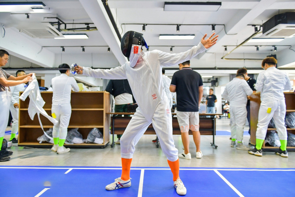 图片[4]迈瑞斯活动策划-烟台-威海-青岛-济南15年专业团建活动策划服务商剑击长空，勇夺冠军——击剑迈瑞斯活动策划-烟台-威海-青岛-济南15年专业团建活动策划服务商迈瑞斯活动策划