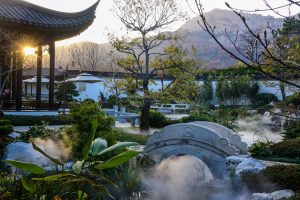 青岛·藏马山融创-阿朵小镇基地介绍迈瑞斯活动策划-烟台-威海-青岛-济南15年专业团建活动策划服务商迈瑞斯活动策划