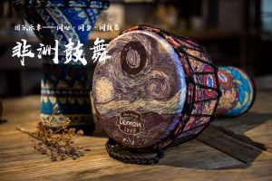 化妆原始,体验团队融合—非洲鼓团建·同心·同步·同鼓舞迈瑞斯活动策划-烟台-威海-青岛-济南15年专业团建活动策划服务商迈瑞斯活动策划