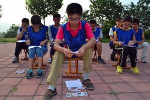 高绩效团队角色体验—管理金字塔迈瑞斯活动策划-烟台-威海-青岛-济南15年专业团建活动策划服务商迈瑞斯活动策划