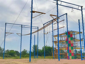 烟台·牟平拓展训练基地—鹤仙谷杏花山庄迈瑞斯活动策划-烟台-威海-青岛-济南15年专业团建活动策划服务商迈瑞斯活动策划